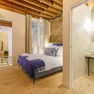  Apartamento Palacio Vegafuente By Caleta Homes